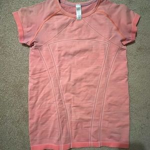 Lululemon Ivivva short sleeve shirt